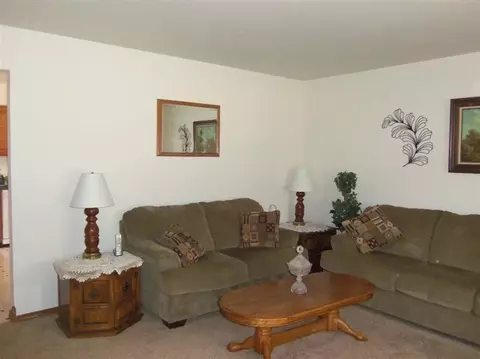 538 S Lafayette St, Griffith, IN 46319 photo 5