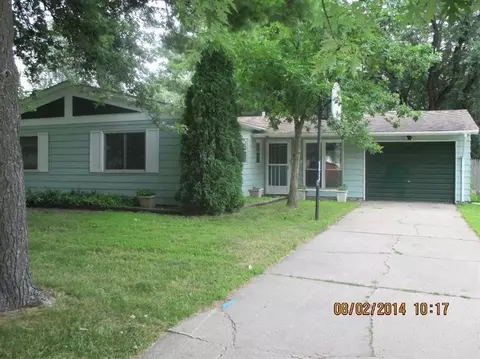 619 E 40th Pl, Griffith, IN 46319 photo 1