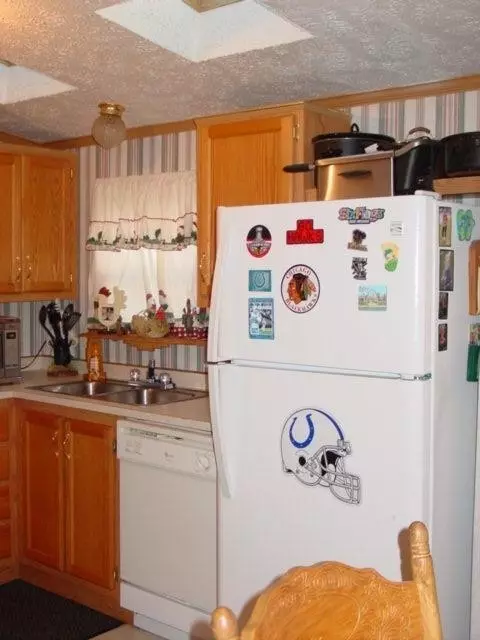 4886 S 200, La Porte, IN 46350 photo 6