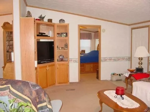 4886 S 200, La Porte, IN 46350 photo 2