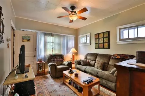 718 N Hamilton St, Gary, IN 46403 photo 5