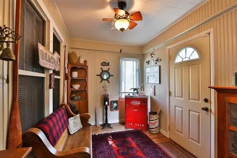718 N Hamilton St, Gary, IN 46403 photo 4