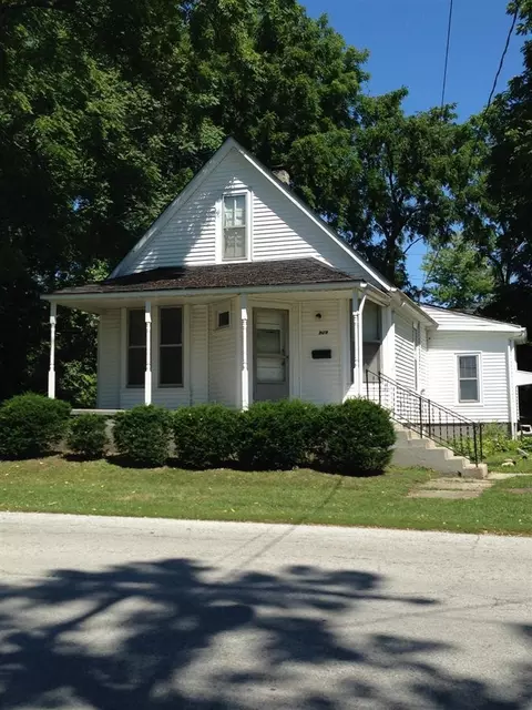 929 Kankakee, Lowell, IN 46356 photo 1
