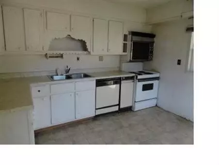 312 Wright St, Crown Point, IN 46307 photo 4