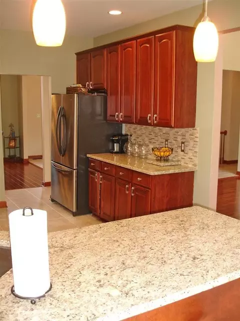 8448 Doubletree Dr, Crown Point, IN 46307 photo 6