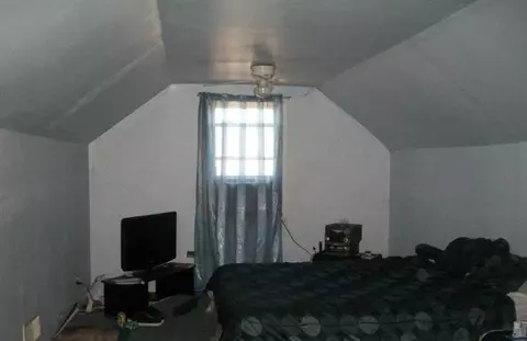 237 Rutledge St, Gary, IN 46403 photo 8