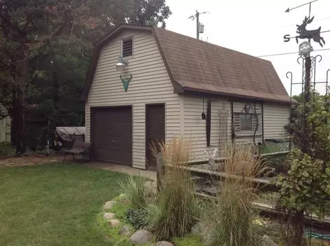 8974 Tapper St, Saint John, IN 46373 photo 6