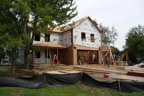 4239 Augusta, Crown Point, IN 46307 photo 2