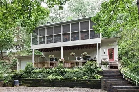 346 E St Clair Ave, Beverly Shores, IN 46301 photo 1