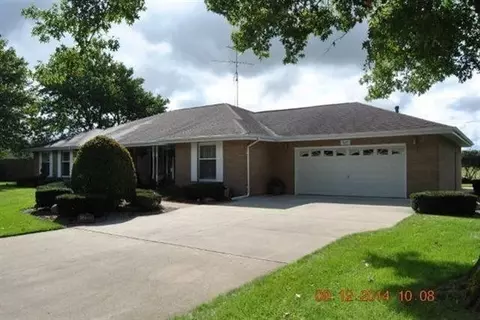 314 Carlson Dr, Knox, IN 46534 photo 2