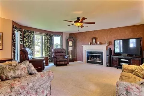 8403 Christopher Dr, Saint John, IN 46373 photo 8
