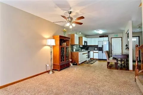 175 Summertree Dr, Porter, IN 46304 photo 8
