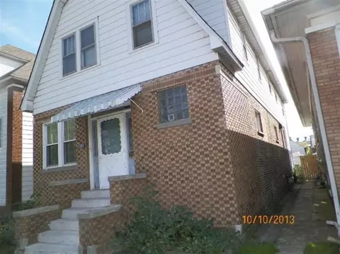 1324 121st St, Whiting, IN 46394 photo 1