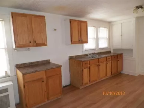 1324 121st St, Whiting, IN 46394 photo 8