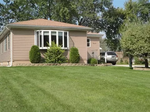 8222 Howard Ave, Munster, IN 46321 photo 1