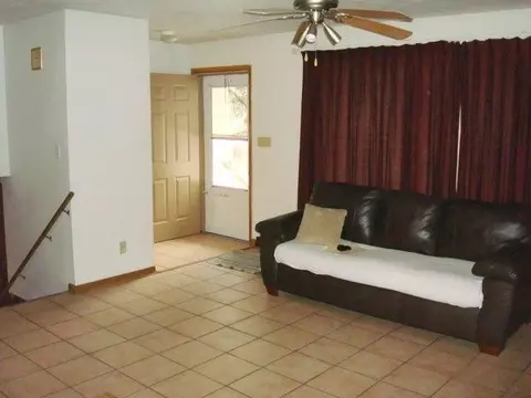 7635 Juniper Ave, Gary, IN 46403 photo 3