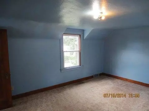 310 N Griffith Blvd, Griffith, IN 46319 photo 7
