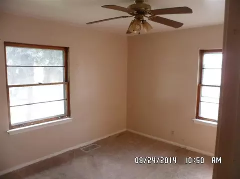 7140 Mclaughlin Ave, Hammond, IN 46324 photo 10