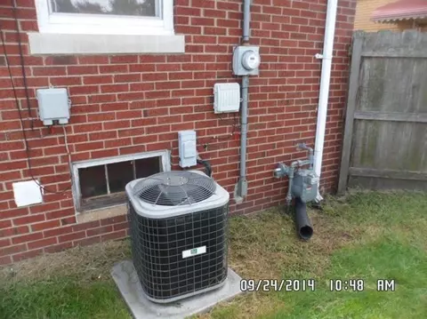 7140 Mclaughlin Ave, Hammond, IN 46324 photo 6