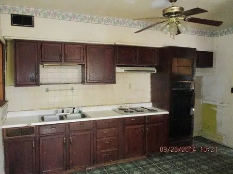 3672 Adams St, Gary, IN 46408 photo 6