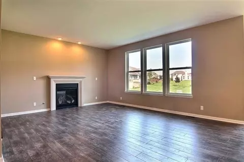 802 Mary Ellen Dr, Crown Point, IN 46307 photo 10
