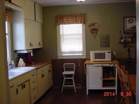 101 W Daumer, Kouts, IN 46347 photo 7