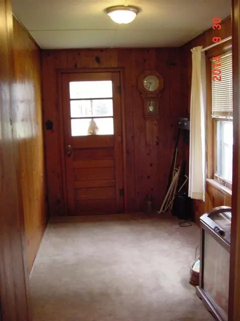 101 W Daumer, Kouts, IN 46347 photo 2