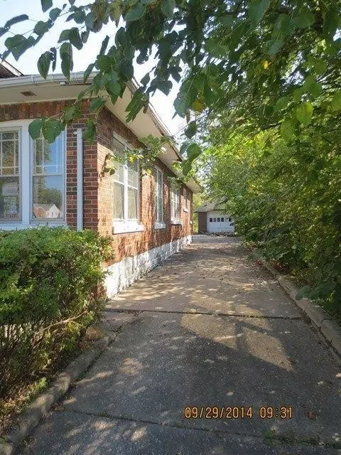 4425 Delaware St, Gary, IN 46409 photo 10