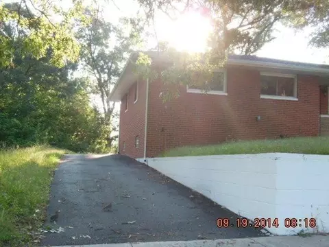 2359 Taney Pl, Gary, IN 46404 photo 2
