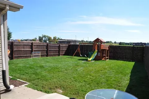 7689 108th Ave, Crown Point, IN 46307 photo 4