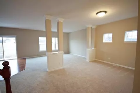 8736 Mallard Ln, Saint John, IN 46373 photo 6