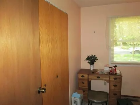 329 N Elmer, Griffith, IN 46319 photo 9