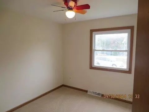 10507 N 470 E, De Motte, IN 46310 photo 8