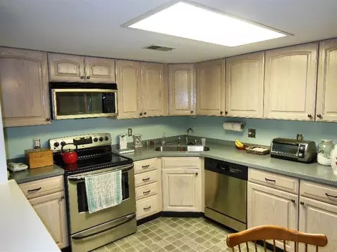 2371 Deerpath #108, Schererville, IN 46375 photo 9
