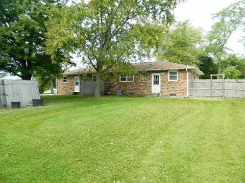 215-217 Indiana St, Porter, IN 46304 photo 6