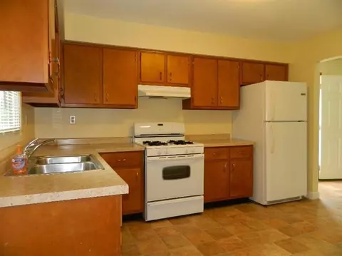 215-217 Indiana St, Porter, IN 46304 photo 9