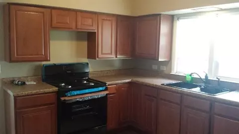 2862 King St, Gary, IN 46406 photo 8