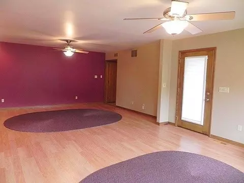 948 Mohawk Dr, Crown Point, IN 46307 photo 5