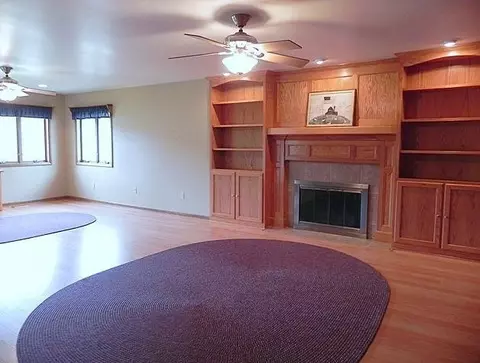 948 Mohawk Dr, Crown Point, IN 46307 photo 7