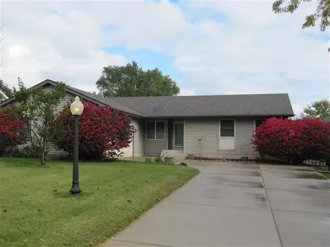 12197 N 332, De Motte, IN 46310 photo 1