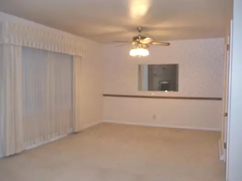 910 Wright Ave, La Porte, IN 46350 photo 5