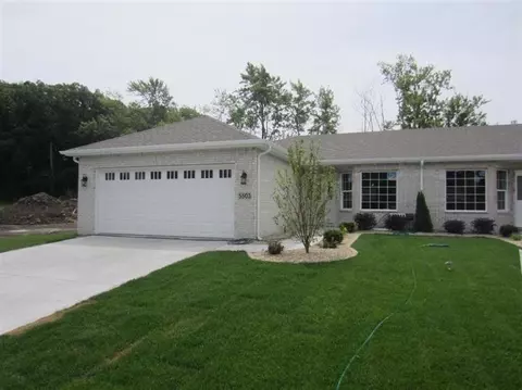 5425 Maggie Mae Ct, Crown Point, IN 46307 photo 1