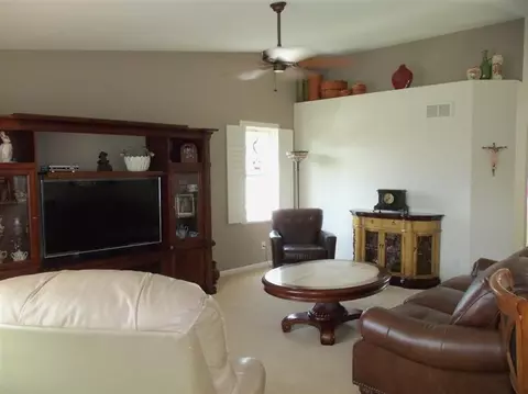 10767 Knickerbocker Ct, Saint John, IN 46373 photo 7