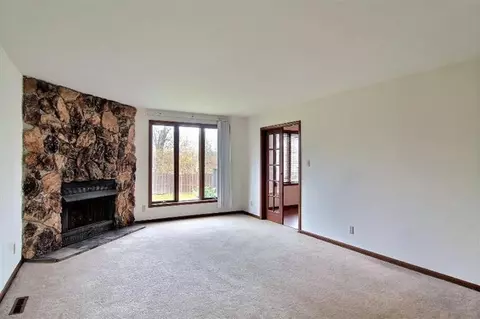 228 E Avenue D, Griffith, IN 46319 photo 10
