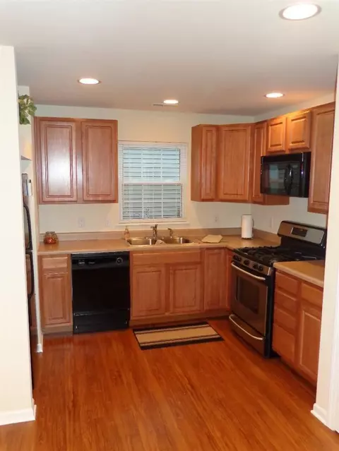 1752 105th Pl, Crown Point, IN 46307 photo 8