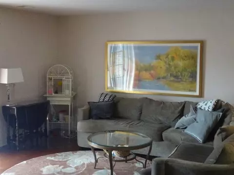 2640 Georgetowne Dr #D-1, Highland, IN 46322 photo 8