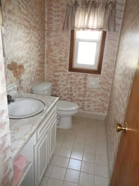 679 First St, Crete, IL 60417 photo 10