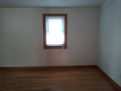 8245 Harrison St, Munster, IN 46321 photo 10