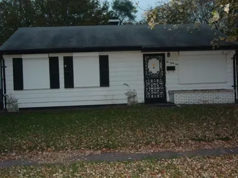 1031 Matthews St, Gary, IN 46406 photo 1