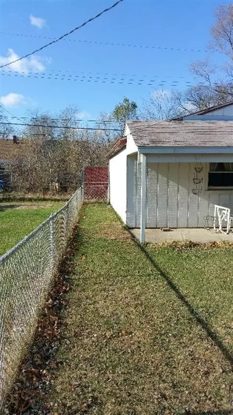 4032 Tyler St, Gary, IN 46408 photo 7